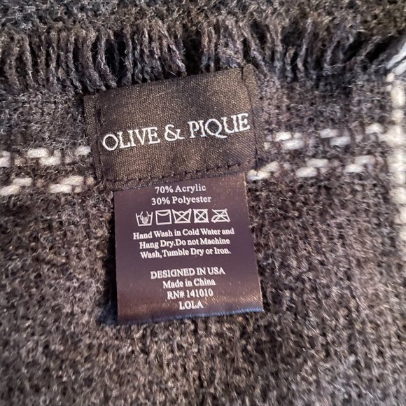 Olive & Pique Lola Blanket Scarf - Picture 4 of 4